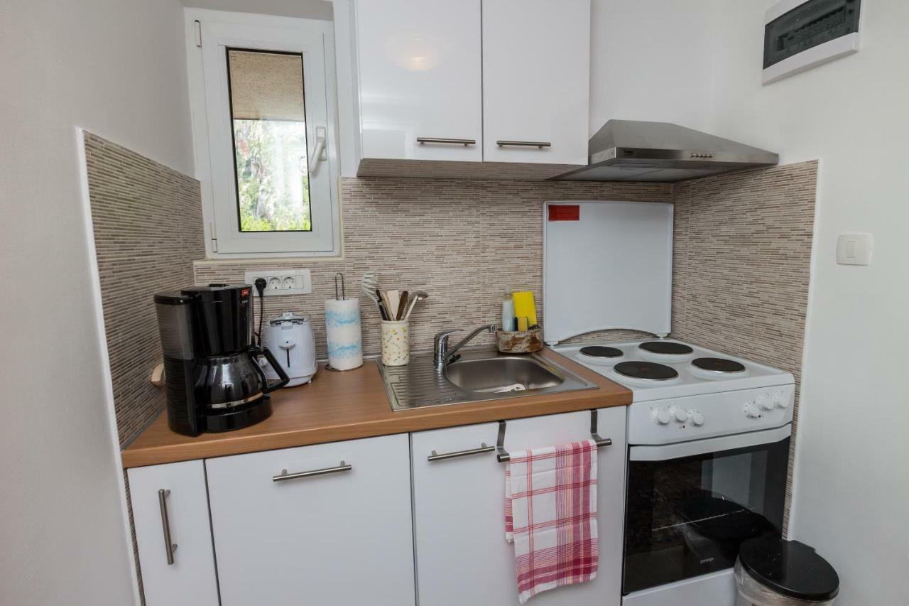 Apartment Nada Medveja 洛夫兰 外观 照片