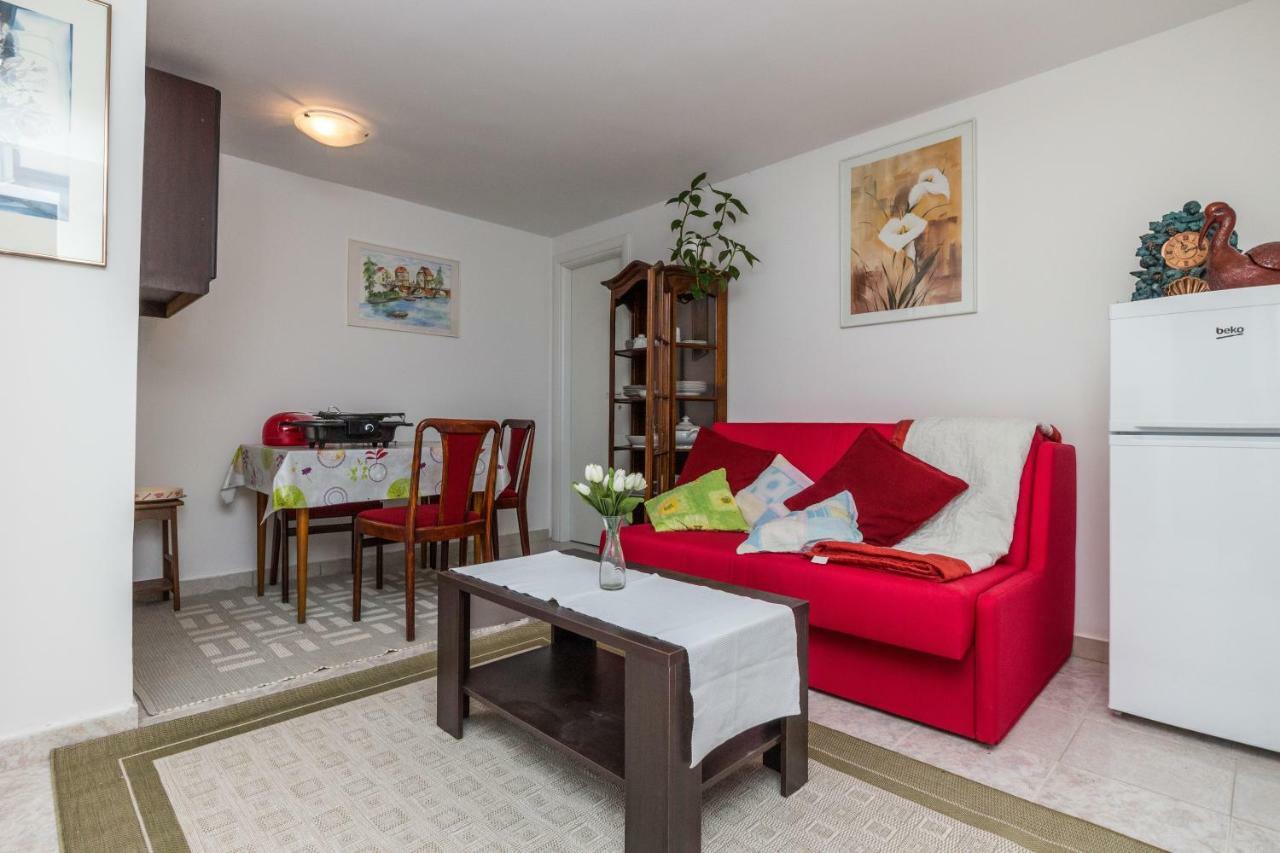 Apartment Nada Medveja 洛夫兰 外观 照片